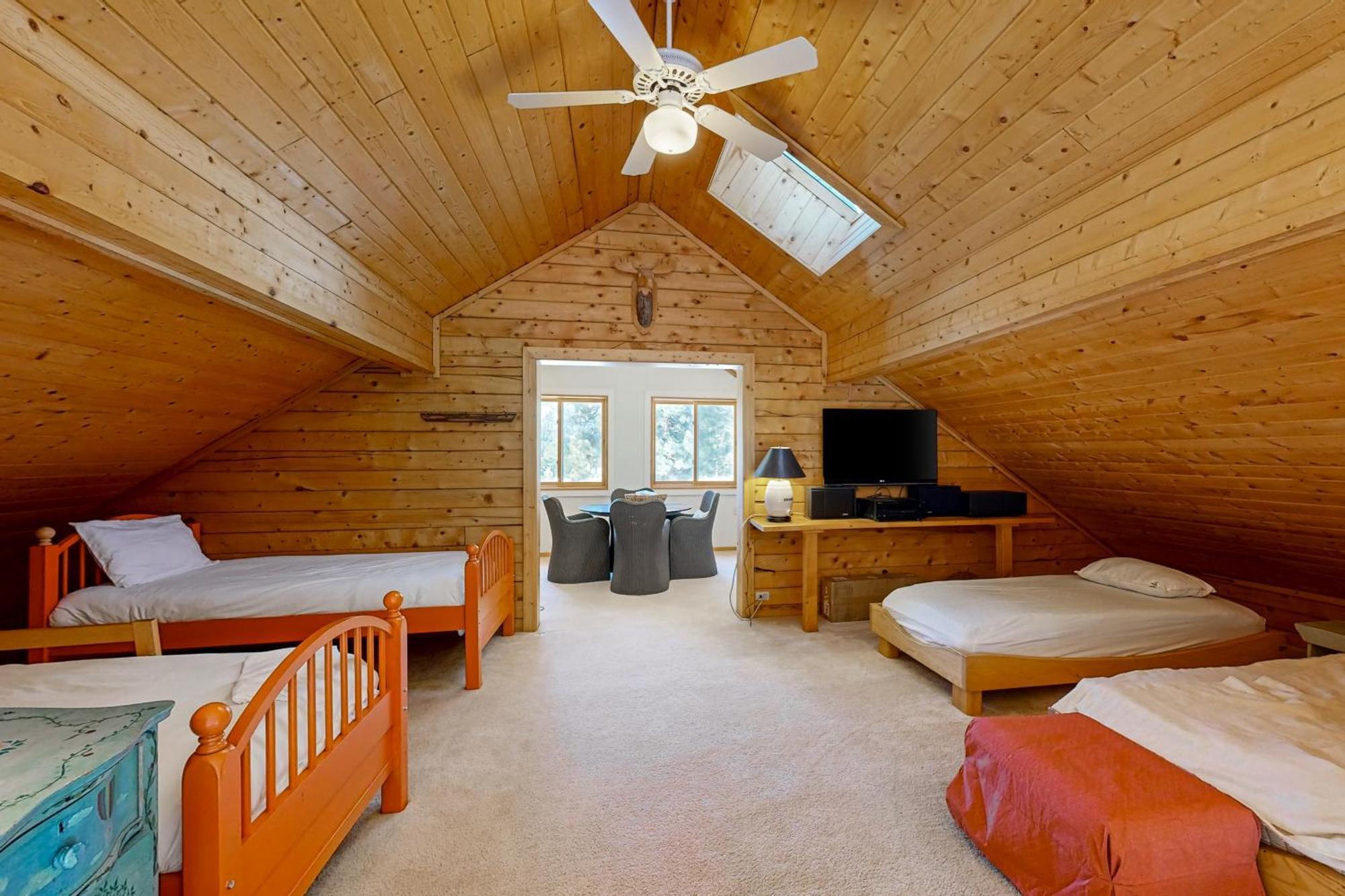 Sunny Mountain Delight Villa แองเจิลไฟร์ ภายนอก รูปภาพ